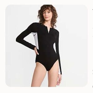Lands' End Black and White One Piece Swimsuit